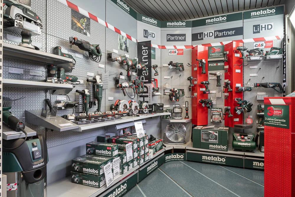 Metabo-Abteilung im Laden der Gisler AG